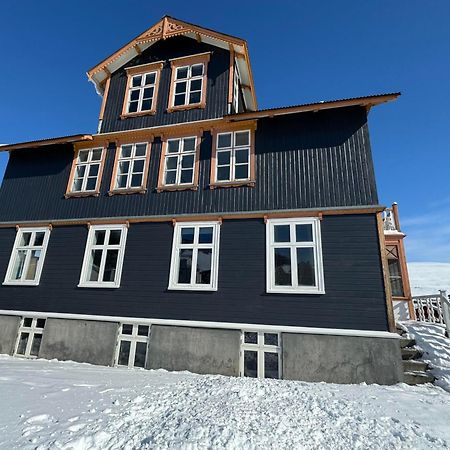 Hoepfner And Tulinius Historical Houses Akureyri Exterior foto